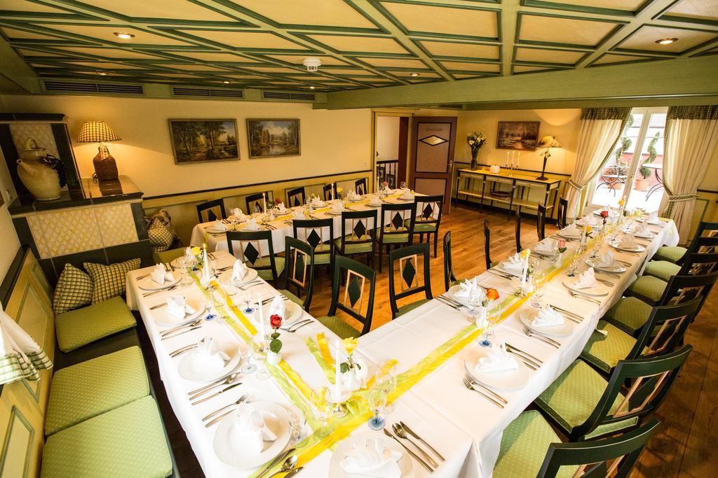 Landhotel Restaurant Zur Krone Gottenheim エクステリア 写真
