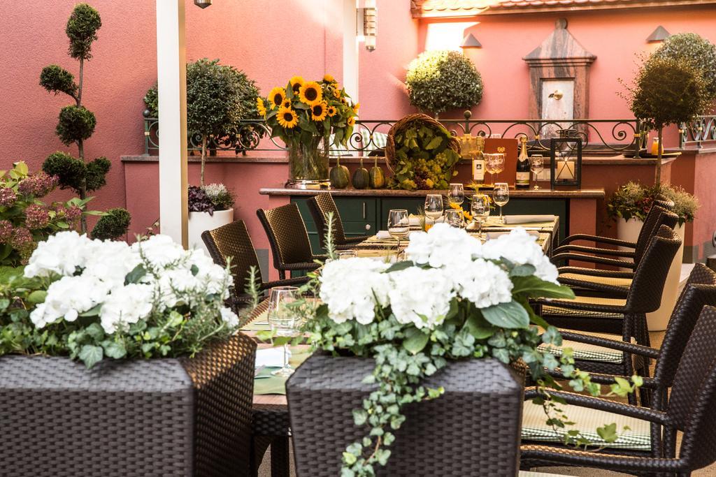 Landhotel Restaurant Zur Krone Gottenheim エクステリア 写真
