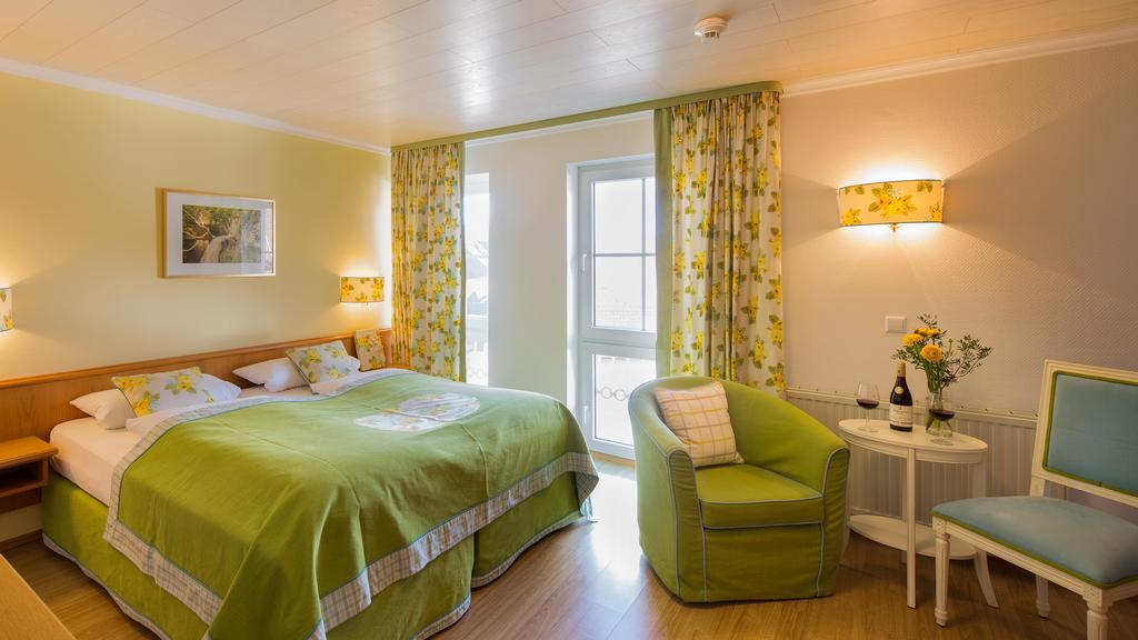 Landhotel Restaurant Zur Krone Gottenheim 部屋 写真